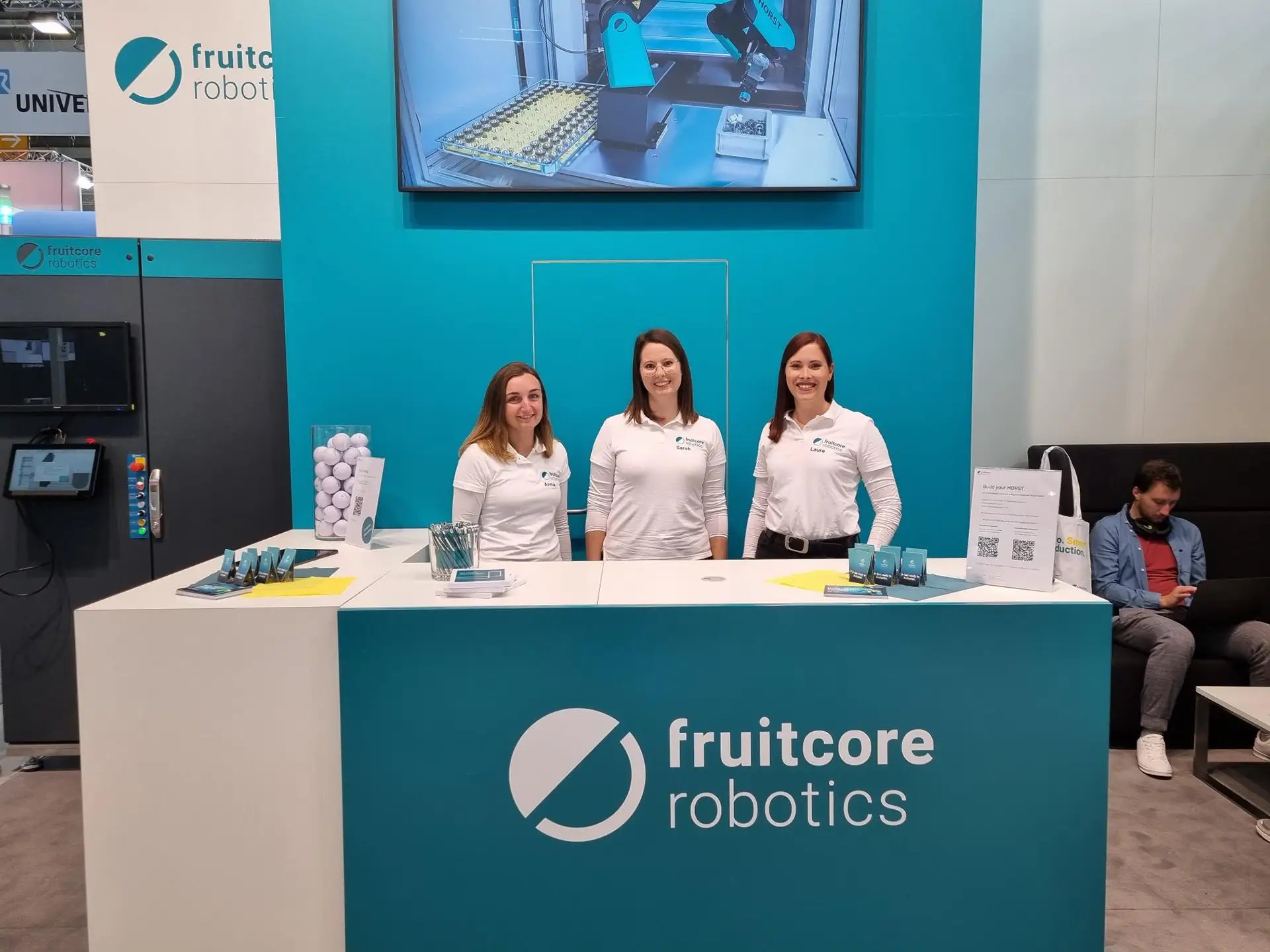 fruicore-robotics-industrieroboter-messe-fmb-bad-salzuflen