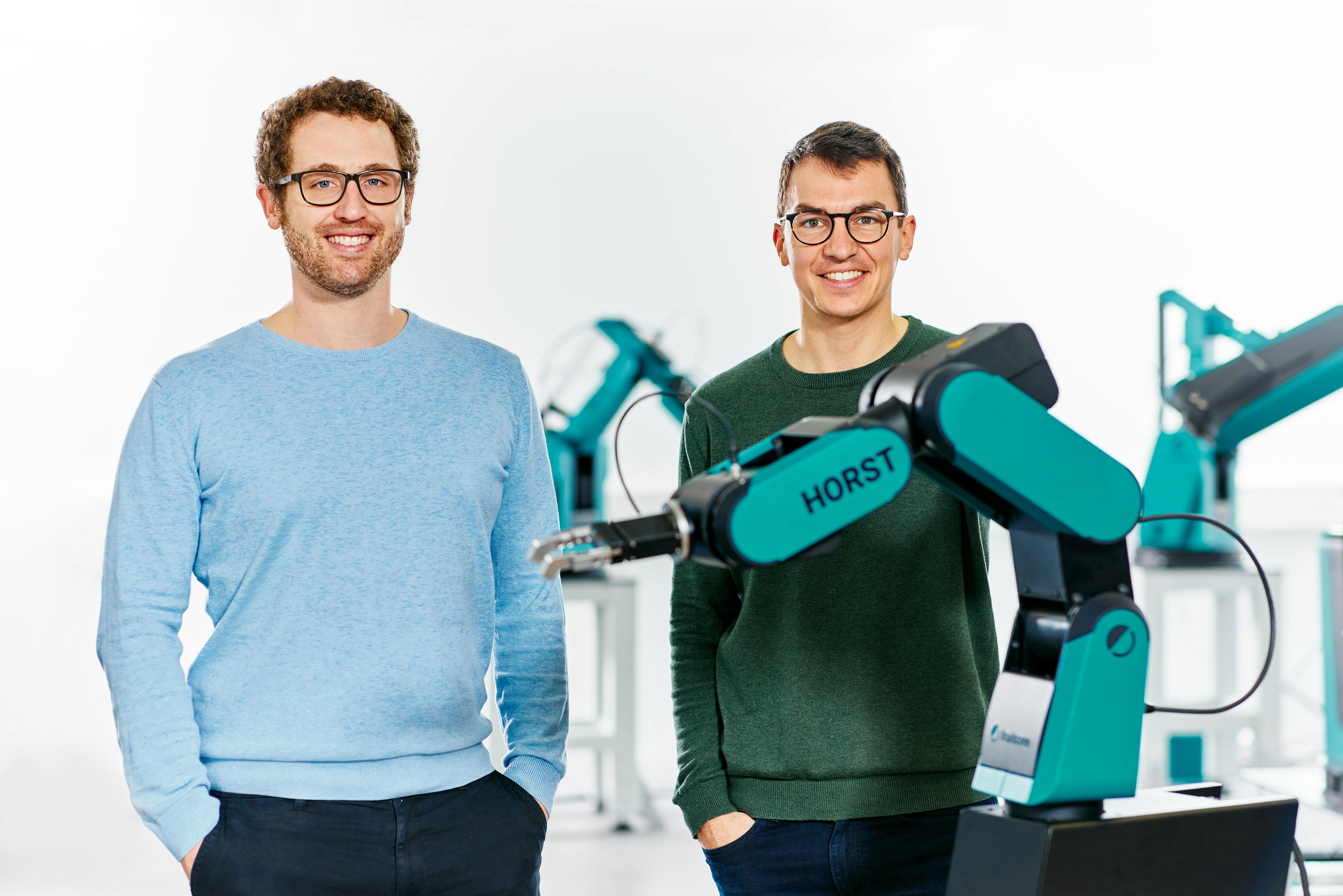 Press Release: Robots are conquering SMEs according to survey